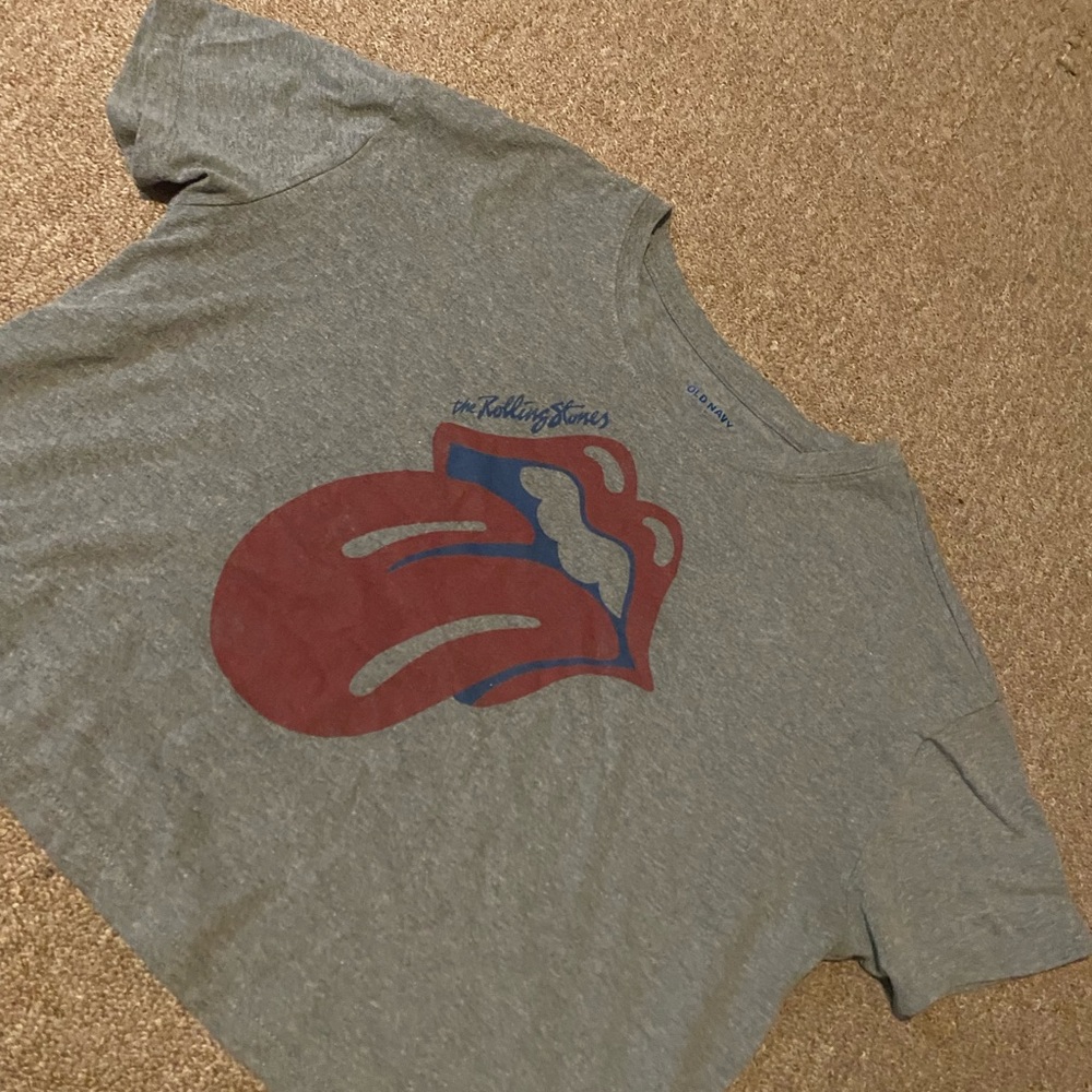 Old Navy Charcoal Tee